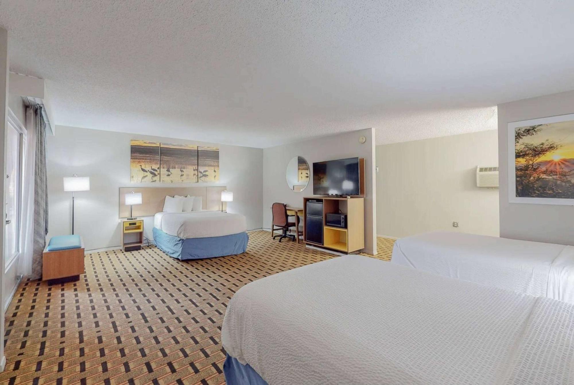 Days Inn By Wyndham Socorro Eksteriør billede